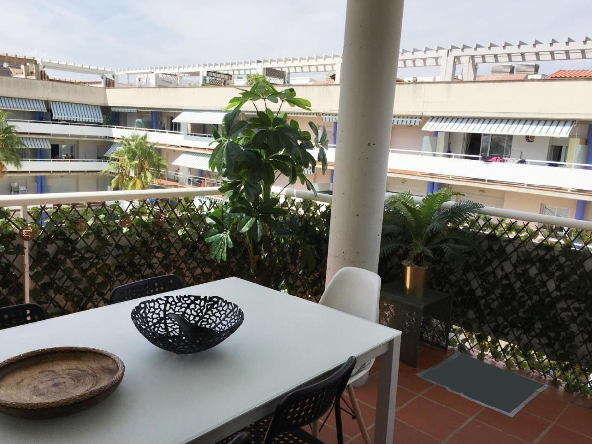Superbe Appartement Avec Solarium Et Piscine Communautaire روساس المظهر الخارجي الصورة